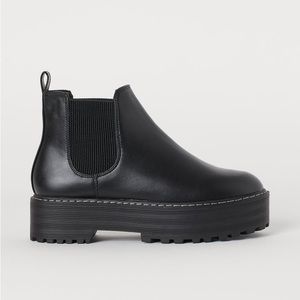 Platform Chelsea Boot